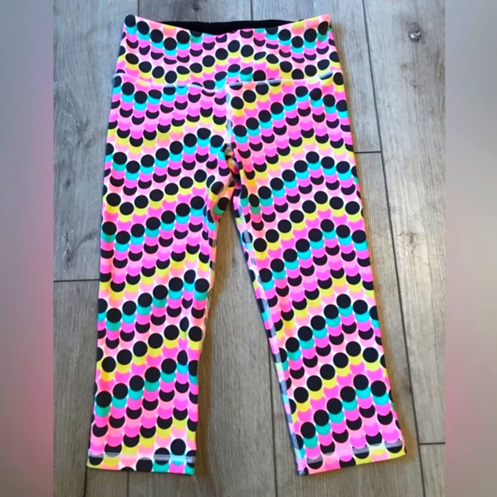 VSX YOGA PANTS CAPRIS XS VICTORIAS SECRET Athletic